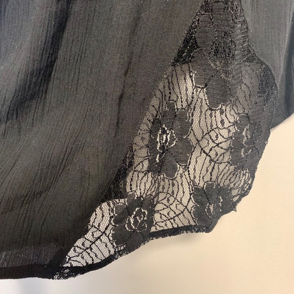 *SOLD* Volcom Dress 👗 - Picture 6 of 8